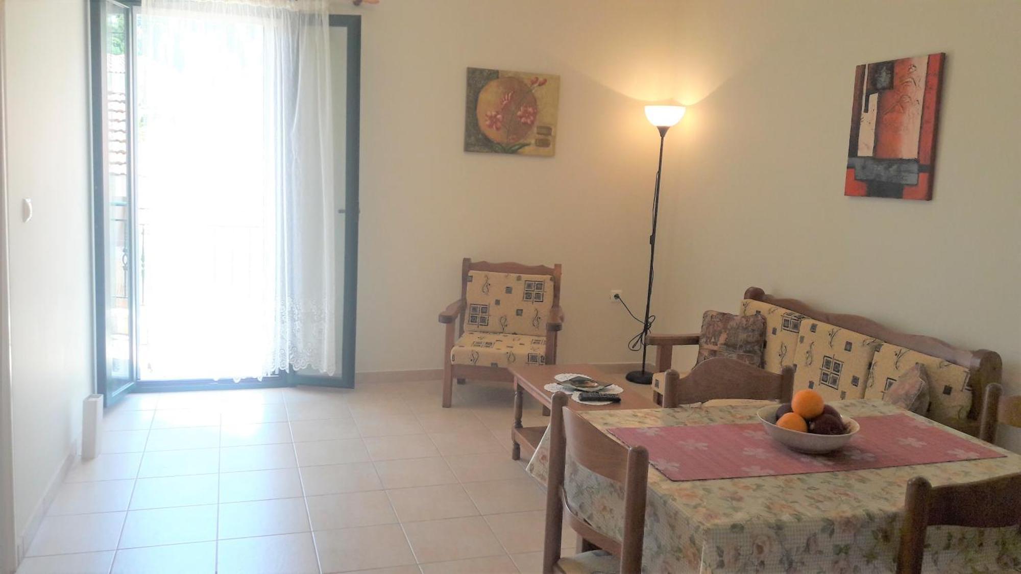 Giannos Apartments أيّا إفيميا المظهر الخارجي الصورة