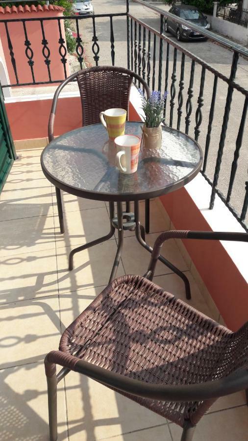 Giannos Apartments أيّا إفيميا المظهر الخارجي الصورة
